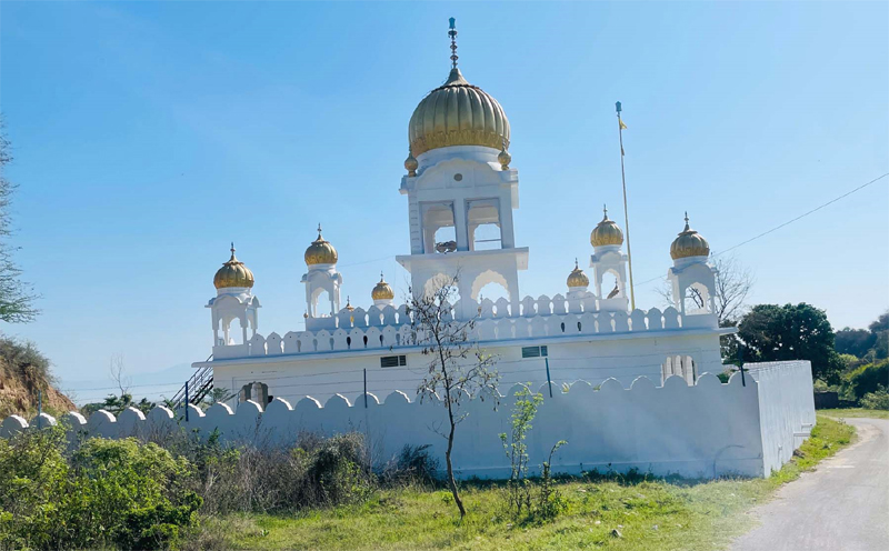 ਪੰਜਾਬ ਦਾ ਇਹ ਪਿੰਡ ਗੌਰਵਮਈ ਇਤਿਹਾਸ ਦੀ ਅੱਜ ਵੀ ਭਰ ਰਿਹੈ ਗਵਾਹੀ, 10ਵੇਂ ਪਾਤਸ਼ਾਹ ਜੀ ਨੇ ਕੀਤਾ ਸੀ ਪ੍ਰਵਾਸ