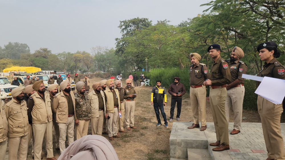 ਬਲਾਕ ਸੰਮਤੀ ਅਤੇ ਜ਼ਿਲ੍ਹਾ ਪ੍ਰੀਸ਼ਦ ਚੋਣਾਂ ਨੂੰ ਲੈ ਕੇ ਸ੍ਰੀ ਮੁਕਤਸਰ ਸਾਹਿਬ ਪੁਲਸ ਹਾਈ ਅਲਰਟ ''ਤੇ