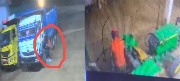 8 batteries stolen from 4 tippers parked outside house