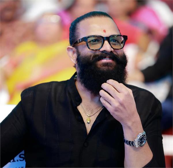 malayalam actor jayasurya appears before ed in kerala