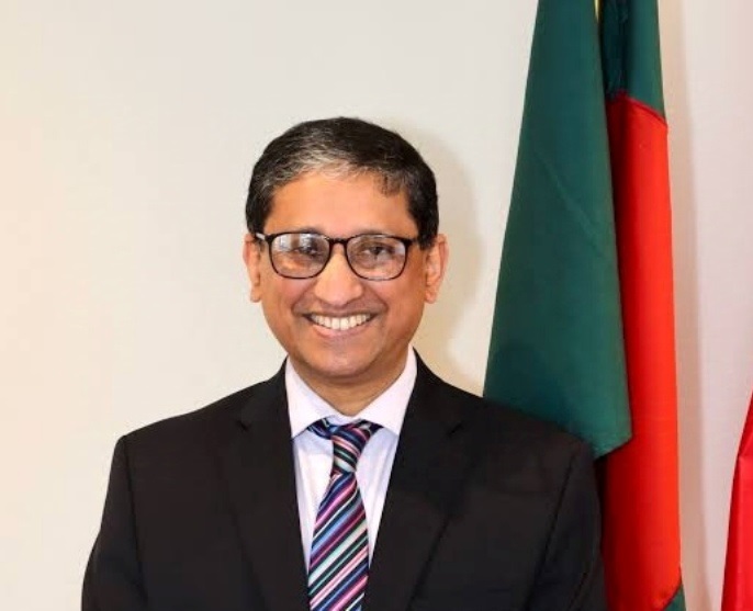 ਬੰਗਲਾਦੇਸ਼ ਨੇ ਭਾਰਤ ''ਚ ਆਪਣੇ ਹਾਈ ਕਮਿਸ਼ਨਰ ਨੂੰ ਐਮਰਜੈਂਸੀ ਆਧਾਰ ''ਤੇ ਸੱਦਿਆ ਵਾਪਸ