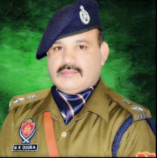 ਪੰਜਾਬ ਪੁਲਸ ‘ਚ ਵੱਡਾ ਫੇਰਬਦਲ! ਜਲੰਧਰ ਦੇ DCP ਨਰੇਸ਼ ਡੋਗਰਾ ਸਣੇ ਦੋ ਅਧਿਕਾਰੀਆਂ ਦੇ ਤਬਾਦਲੇ