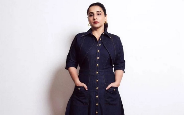 ਡੈਨਿਮ ''ਚ ਪਾਵਰਫੁੱਲ ਤੇ ਕਲਾਸੀ ਸਟਾਈਲ ''ਚ ਨਜ਼ਰ ਆਈ ਵਿੱਦਿਆ ਬਾਲਨ