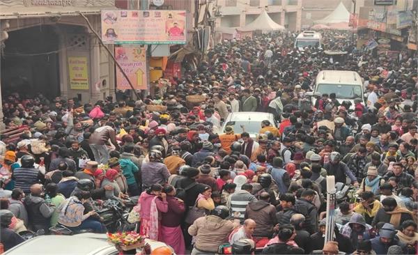 baba vishwanath  devotees  crowd  varanasi  new year