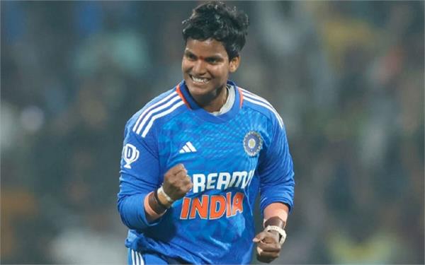 deepti sharma becomes the first indian bowler to take the most wickets