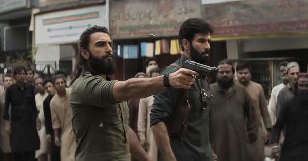 ranveer singh starrer   dhurandhar   earns  252 70 crore at the box office