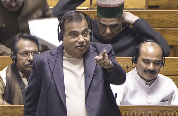 nitin gadkari  fastag pass  lok sabha
