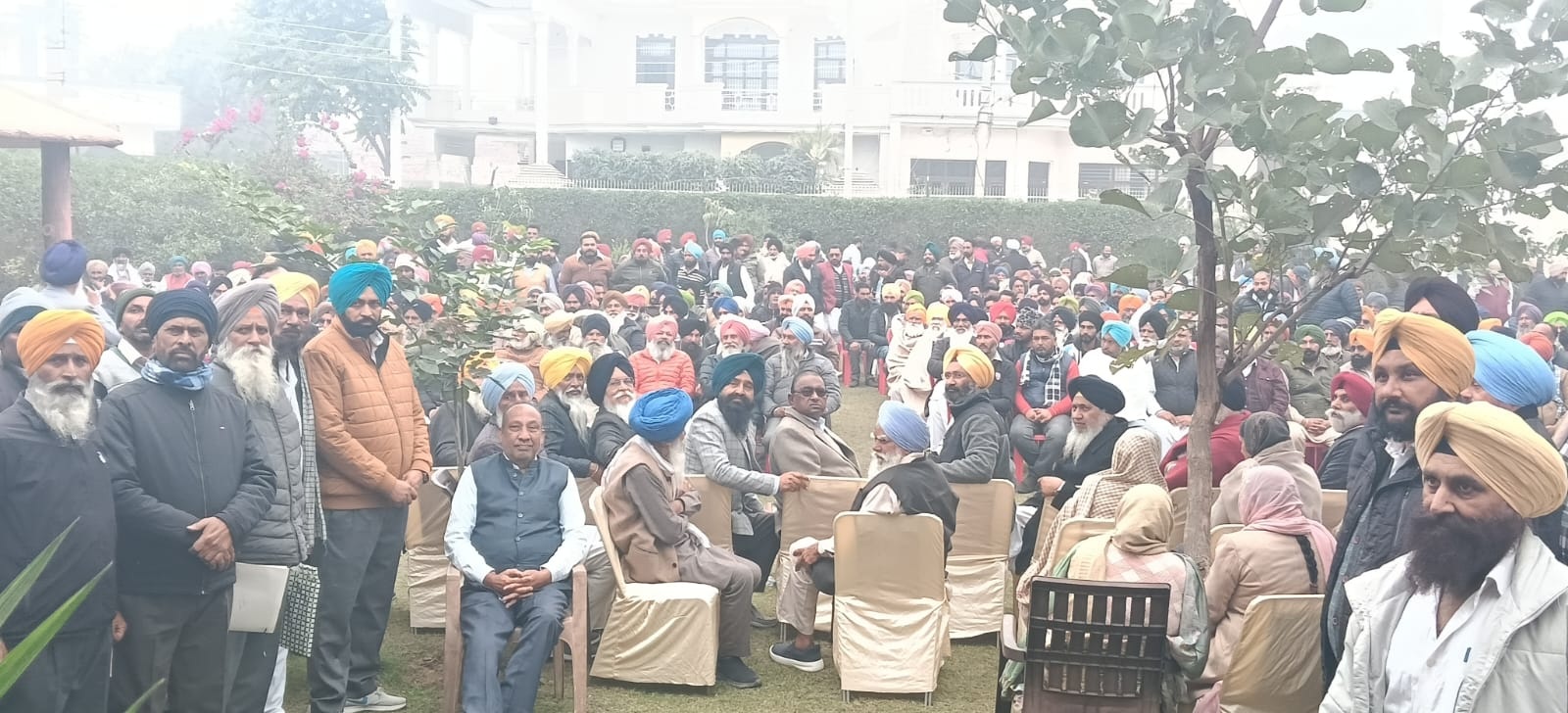 ਅਕਾਲੀ ਦਲ (ਪੁਨਰ ਸੁਰਜੀਤ) ਦੇ ਸਮੁੱਚੇ ਆਗੂ ਪੰਥਕ ਏਕਤਾ ਚਾਹੁੰਦੇ ਹਨ : ਢੀਂਡਸਾ, ਬਰਨਾਲਾ, ਗਰਗ