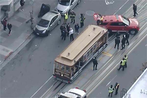 a cable car in san francisco suddenly stopped  injuring 15 people 