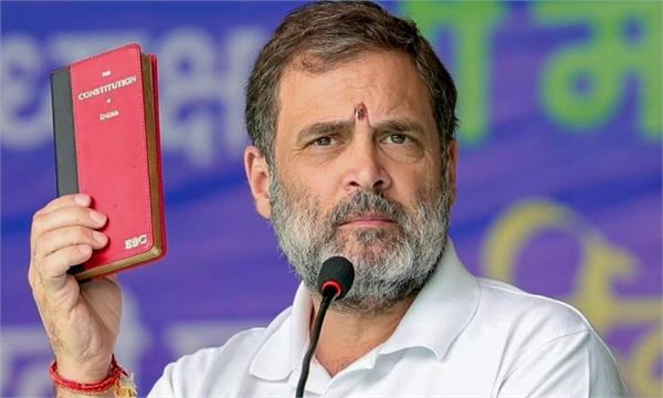 a book that deepens the debate on the constitution