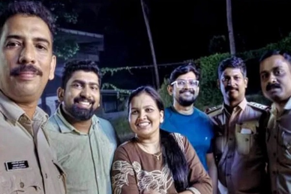 ਡਾਕਟਰਾਂ ਨੇ ਸੜਕ ਕਿਨਾਰੇ ਆਪਰੇਸ਼ਨ ਕਰ ਕੇ ਜ਼ਖ਼ਮੀ ਦੀ ਬਚਾਈ ਜਾਨ