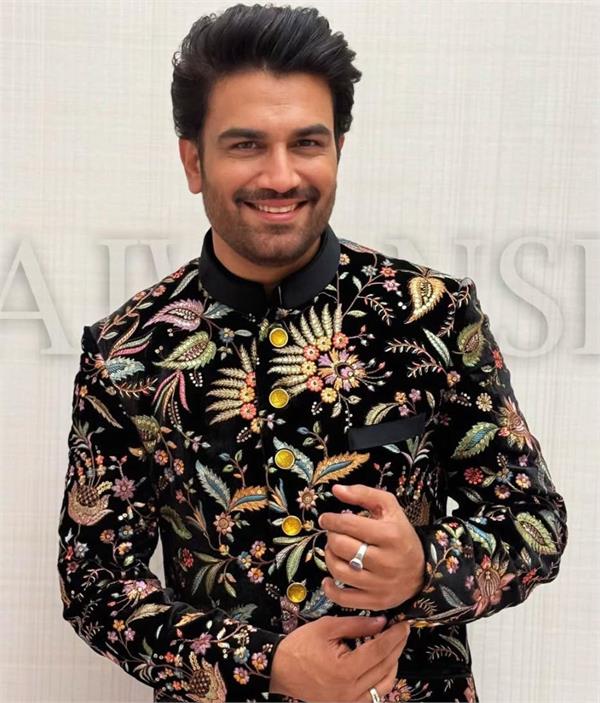 sharad kelkar begins preparations for his new film  shares photo from the gym