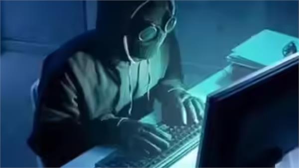 cyber   thugs defraud elderly man of rs 1 crore by digitally arresting him