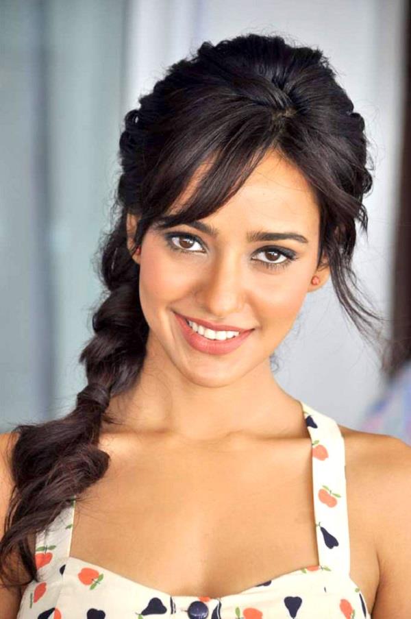 ed questions actor neha sharma in online betting app case