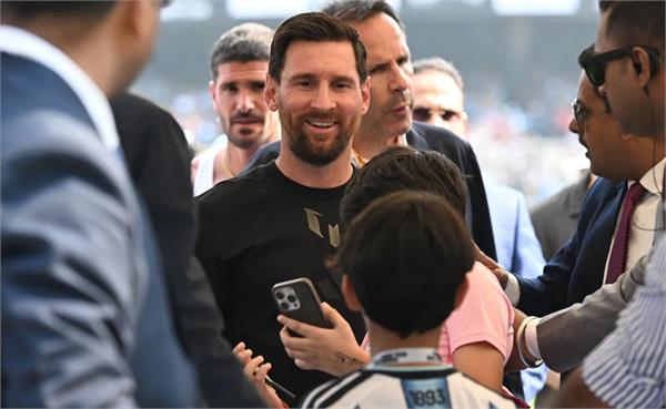 messi reaches mumbai