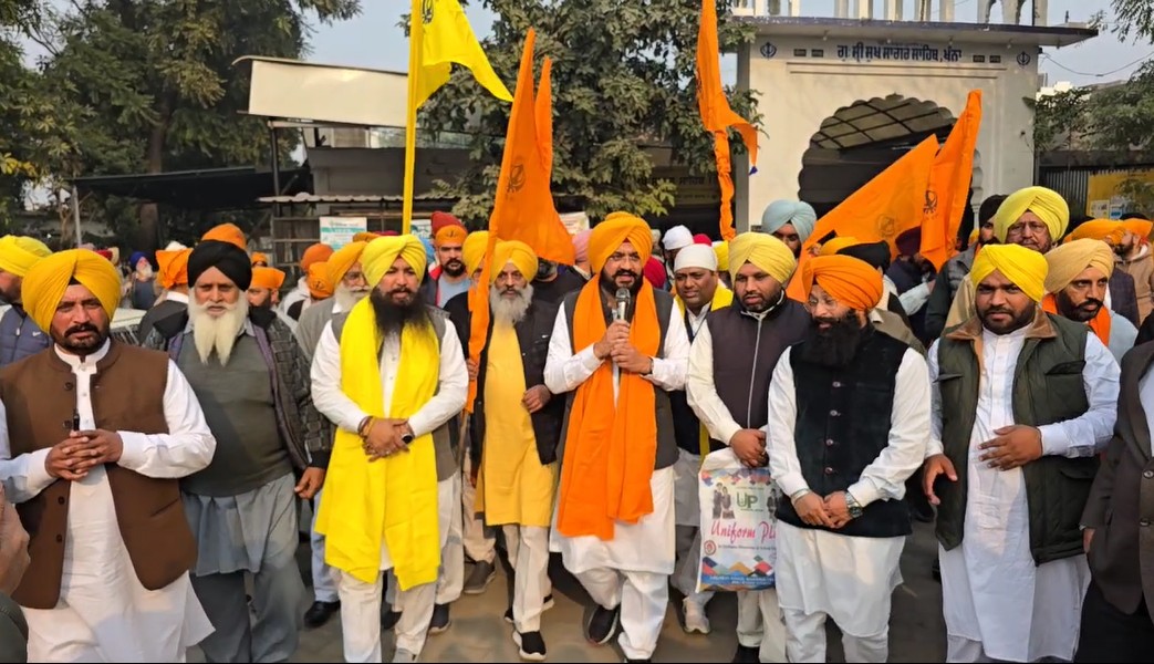 ਕੈਬਨਿਟ ਮੰਤਰੀ ਤਰੁਨਪ੍ਰੀਤ ਸਿੰਘ ਸੌਂਦ ਨੇ ਸੰਗਤ ਦੇ ਨਾਲ ਕੀਤੀ ਖੰਨਾ ਤੋਂ ਫ਼ਤਿਹਗੜ੍ਹ ਸਾਹਿਬ ਤੱਕ ਪੈਦਲ ਯਾਤਰਾ