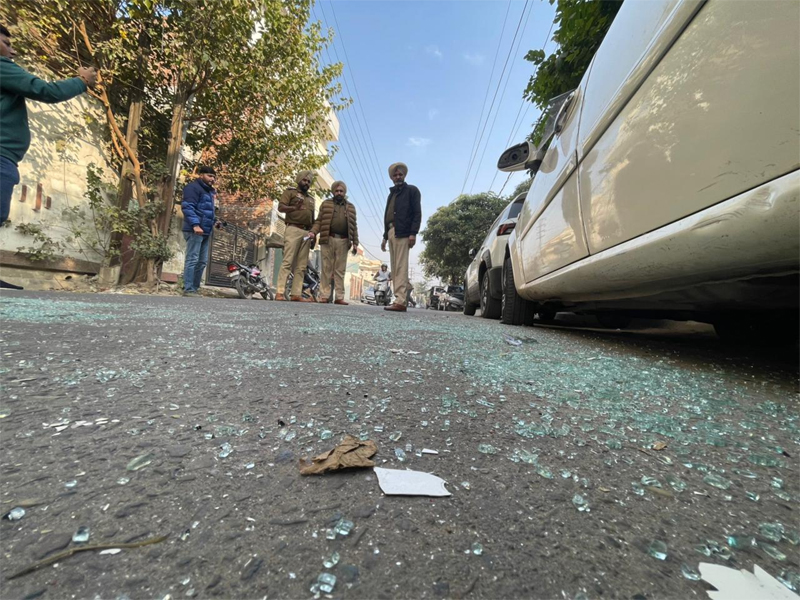 Big Breaking: ਲੁਧਿਆਣਾ ''ਚ ਕੋਰਟ ਤੋਂ ਪੇਸ਼ੀ ਭੁਗਤ ਕੇ ਜਾ ਰਹੇ ਨੌਜਵਾਨ ''ਤੇ ਤੇਜ਼ਧਾਰ ਹਥਿਆਰਾਂ ਨਾਲ ਹਮਲਾ