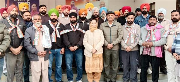 bjp candidate contesting block samiti elections joins congress along colleagues