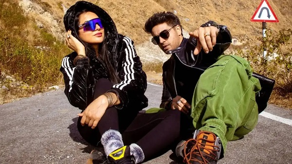 ਪਤਨੀ ਆਕਾਂਕਸ਼ਾ ਦੇ ਸਮਰਥਨ ''ਚ ਟ੍ਰੋਲਸ ''ਤੇ ਭੜਕੇ ਬਿੱਗ ਬੌਸ 19 ਜੇਤੂ ਗੌਰਵ ਖੰਨਾ