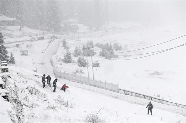 kashmir  snowfall  weather  temperature