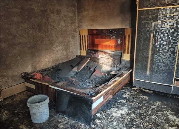 poor family  house  fire