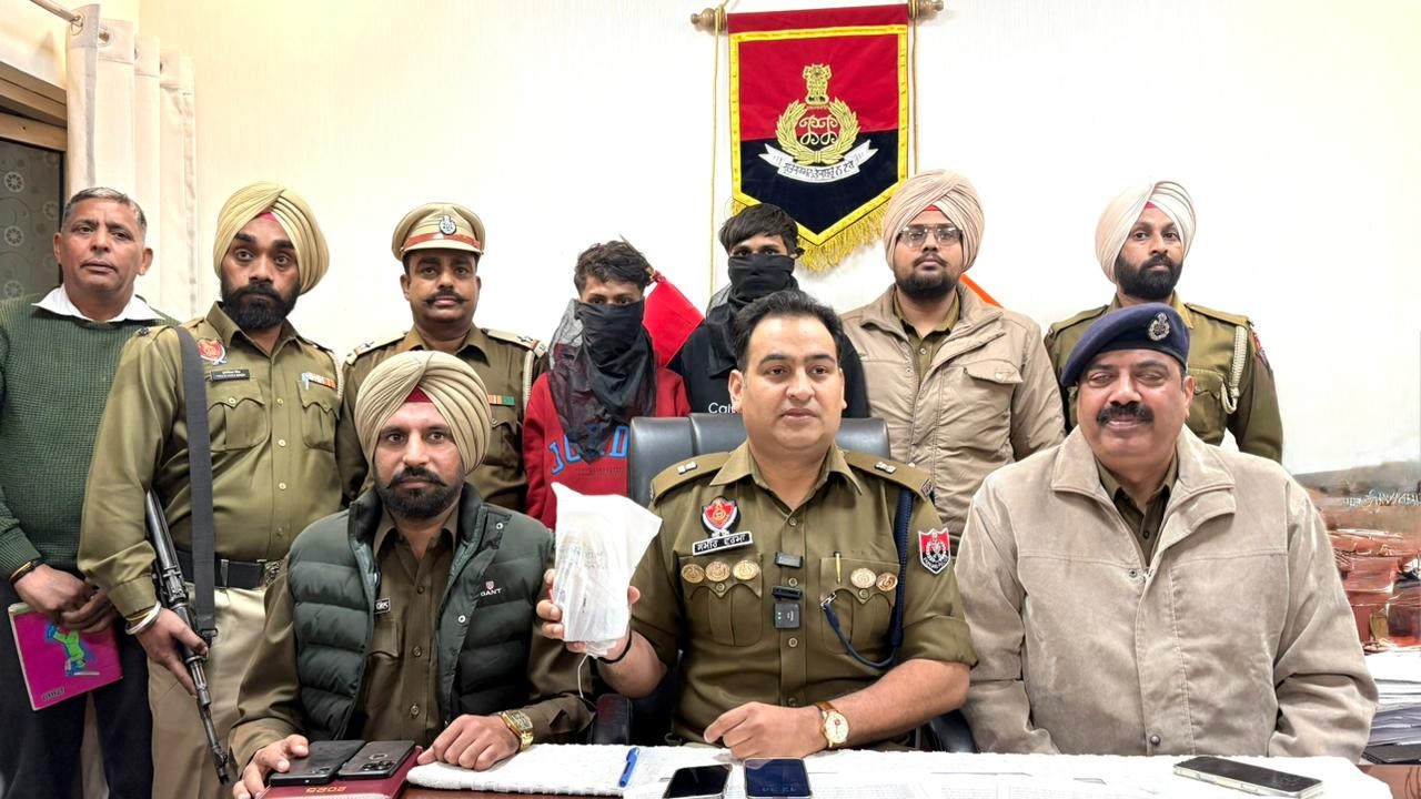 ਅੱਧਾ ਕਿੱਲੋ ਹੈਰੋਇਨ ਸਣੇ 2 ਨਸ਼ਾ ਤਸਕਰ ਚੜ੍ਹੇ ਪੁਲਸ ਅੜਿੱਕੇ