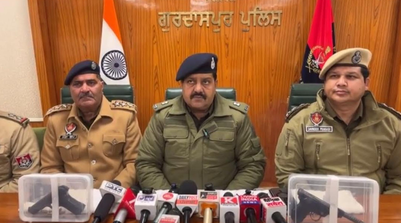 ਇਮੀਗ੍ਰੇਸ਼ਨ ਦਫ਼ਤਰ ’ਤੇ ਫਾਇਰਿੰਗ ਕਰਨ ਵਾਲੇ 2 ਨੌਜਵਾਨ ਗ੍ਰਿਫ਼ਤਾਰ, ਹਥਿਆਰ ਵੀ ਹੋਏ ਬਰਾਮਦ