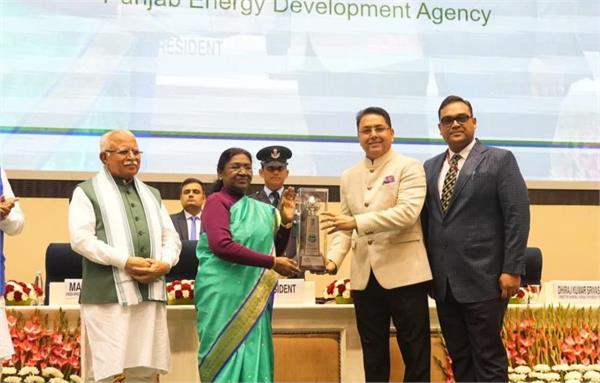 president murmu presents award to peda