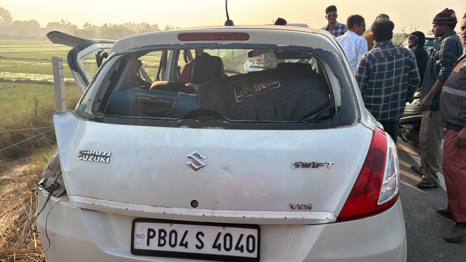 ''ਵਿਆਹ ਤੋਂ ਮੁੜਦੇ ਟੱਬਰ ''ਤੇ ਟੁੱਟਿਆ ਕਹਿਰ'', ਸੜਕ ਹਾਦਸੇ ''ਚ ਔਰਤ ਦੀ ਮੌਤ