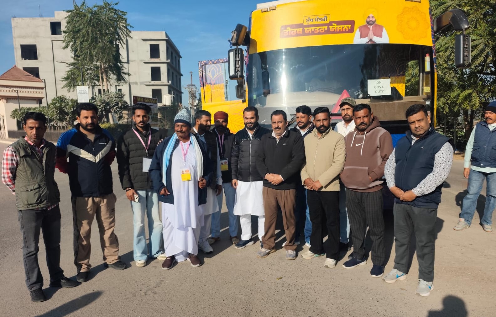 ਵਿਧਾਇਕ ਨਰਿੰਦਰ ਪਾਲ ਸਿੰਘ ਸਵਨਾ ਨੇ ਮੁੱਖ ਮੰਤਰੀ ਤੀਰਥ ਯਾਤਰਾ ਲਈ ਬੱਸ ਕੀਤੀ ਰਵਾਨਾ