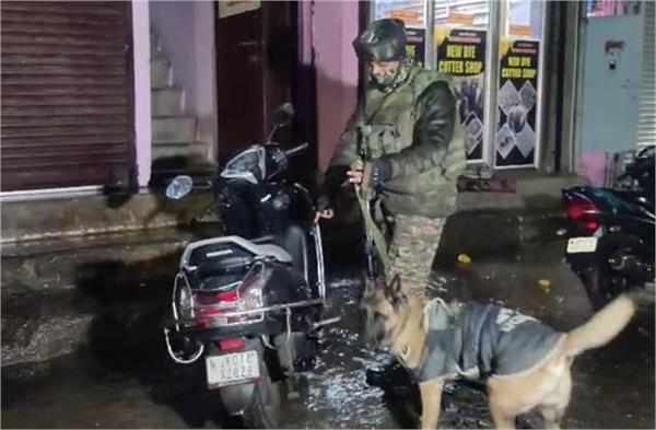 search operations were conducted in several areas of srinagar