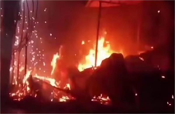 petrol fury in aurangabad hotel torched over fish dispute