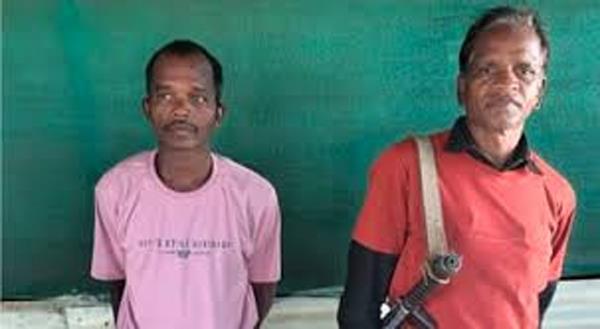 naxals surrender 43 lakh reward