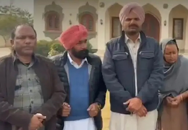 ਸਿੱਧੂ ਮੂਸੇਵਾਲਾ ਦੀ ਮਾਂ ਨੂੰ ਮਿਲਿਆ ਈਸਾਈ ਭਾਈਚਾਰਾ ਦਾ ਵਫਦ, ਮਤਭੇਦ ਦੂਰ