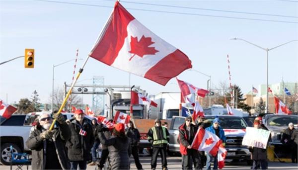 canada population records biggest decline in 80 years
