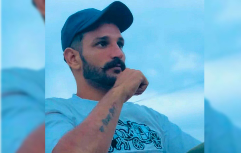 ਘਰ ਦੇ ਬਾਹਰ ਬੈਠੇ ਨੌਜਵਾਨ ਦਾ ਨਾਂ ਪੁੱਛ ਕੇ ਮਾਰੀਆਂ ਗੋਲੀਆਂ, ਤਰਨਤਾਰਨ ''ਚ ਸਨਸਨੀਖੇਜ਼ ਵਾਰਦਾਤ