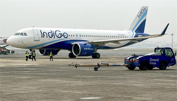 indigo cancels 50 flights from various airports