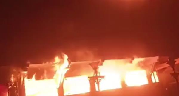 fire at hotel in ahmedabad