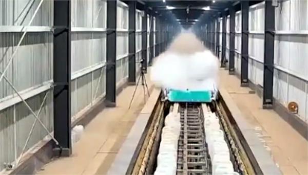 chinese train sets world speed record