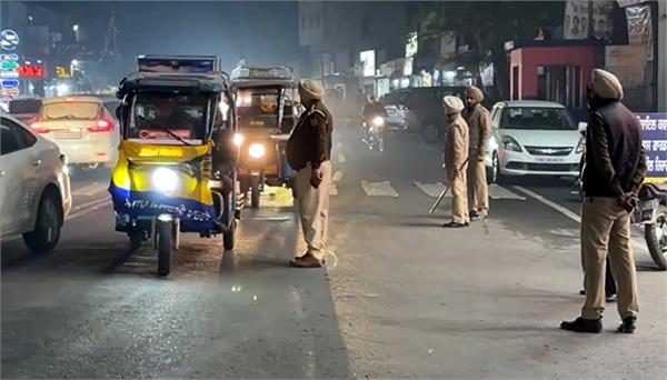 late night police set up checkpoints