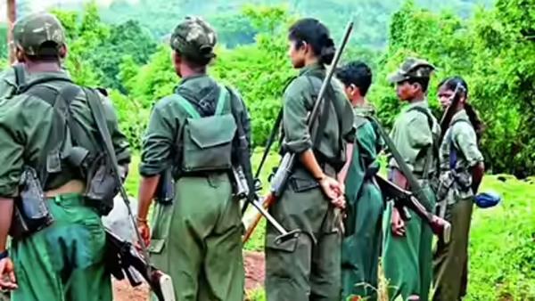 34 naxalites surrender in chhattisgarh