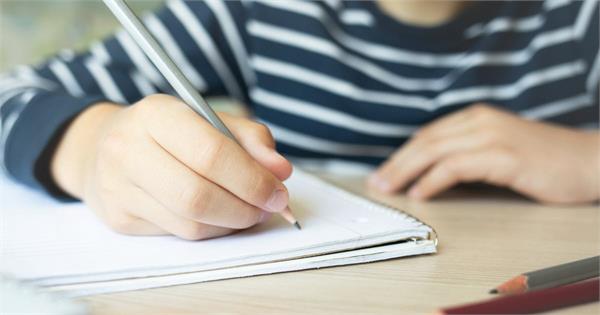 homework not completed teacher student slapped