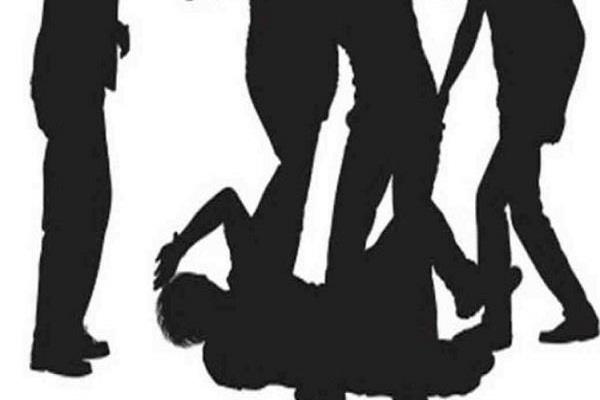 woman  molestation  police