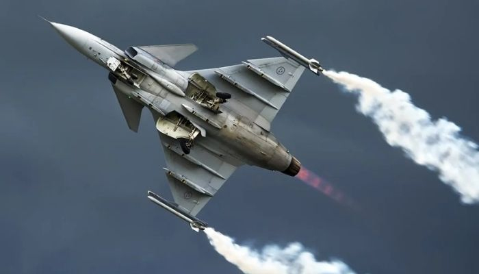 ਕੰਬੋਡੀਆ ਨੇ ਮਾਰ ਸੁੱਟਿਆ ਥਾਈਲੈਂਡ ਦਾ F-16 ਲੜਾਕੂ ਜਹਾਜ਼, PM ਬੋਲੇ-ਸਾਡੇ ਕੋਲ ਨਹੀਂ ਕੋਈ ਵਿਕਲਪ