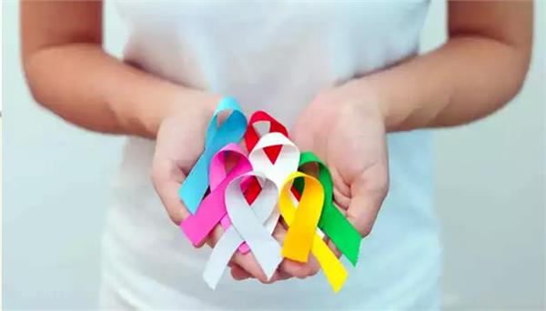 more than 200 cancer day care centres