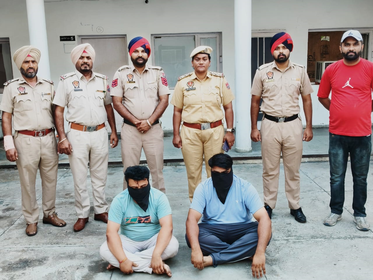 ਨਸ਼ਿਆਂ ਖ਼ਿਲਾਫ਼ ਚਲਾਈ ਮੁਹਿੰਮ ਦੌਰਾਨ ਮਿਲੀ ਸਫਲਤਾ, ਨਸ਼ੀਲੀਆਂ ਗੋਲੀਆਂ ਤੇ ਕੈਪਸੂਲ ਸਪਲਾਈ ਕਰਨ ਵਾਲੇ ਕਾਬੂ
