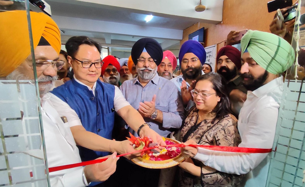 ਮੋਦੀ ਸਰਕਾਰ ਨੇ ਘੱਟ ਗਿਣਤੀਆਂ ਦੇ ਨੌਜਵਾਨ ਵਰਗ ਨੂੰ ਸਕਿੱਲ ਟ੍ਰੇਨਿੰਗ ਦੇਣ ਲਈ ਵਿਸ਼ੇਸ਼ ਸਕੀਮਾਂ ਲਿਆਂਦੀਆਂ : ਰਿਜਿਜੂ