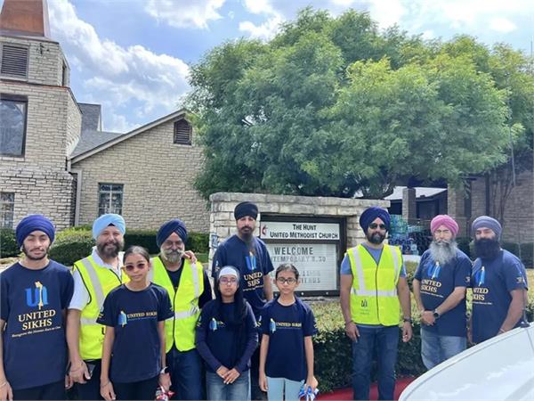 united sikhs  flood affected people