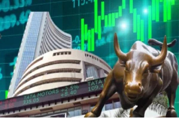 sensex falls 630 points to 81 551  nifty below 25000