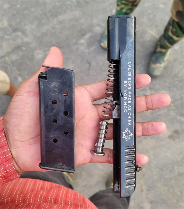 magazines of chinese made pistol recovered near border